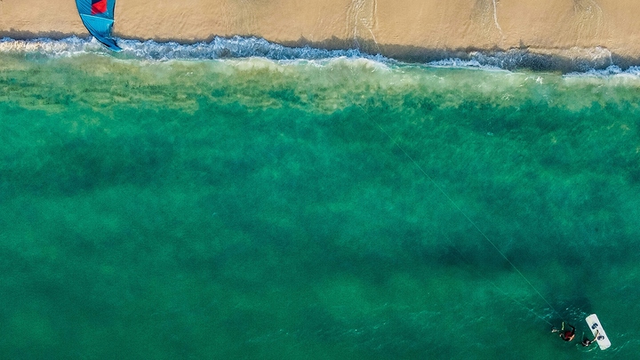 Photo by Eslam Tawakol on Unsplash